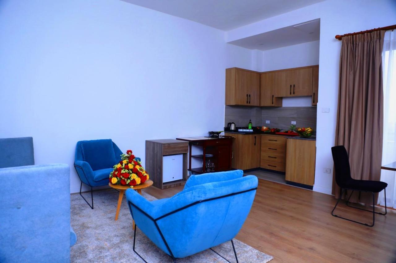 Elmos Hotel Αντίς Αμπέμπα Εξωτερικό φωτογραφία