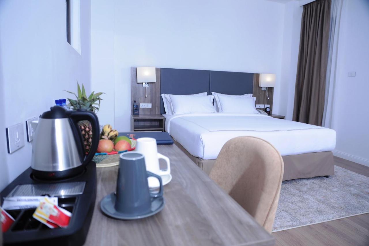 Elmos Hotel Αντίς Αμπέμπα Εξωτερικό φωτογραφία
